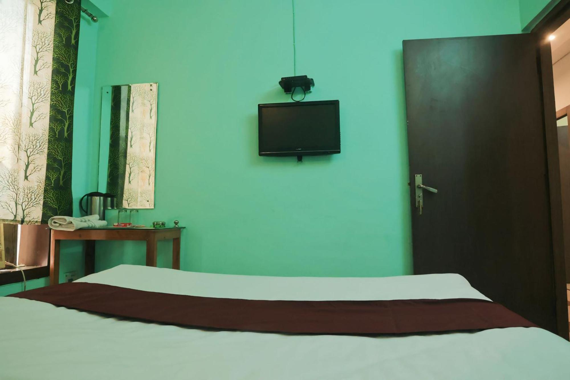 Hotel Shaurya Haridwar Ngoại thất bức ảnh