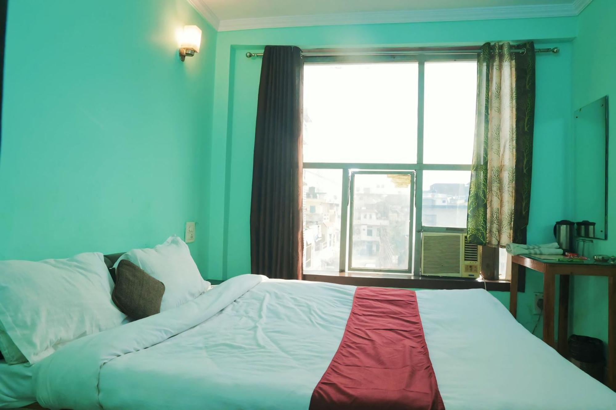 Hotel Shaurya Haridwar Ngoại thất bức ảnh
